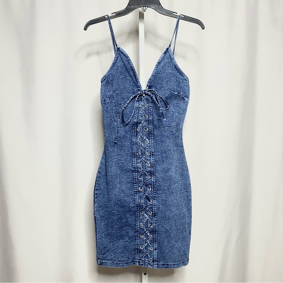 Windsor Denim Lace-Up Mini Dress • S - Picture 4 of 8
